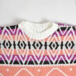 بافت وینتیج سفید و بنفش