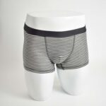 شورت راه راه سفید و مشکی