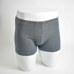 شورت سبز تیره خط ریز H&M