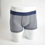 شورت آبی کمر سرمه ای خط ریز H&M