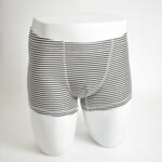 شورت راه راه سفید و مشکی