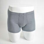 شورت سرمه ای طرح هندسی