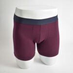 شورت زرشکی خط ریز کمز مشکی H&M