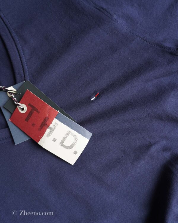تیشرت مردانه یقه هفت سرمه ای Hilfigerdenim - Image 4