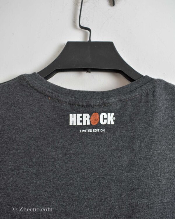 تیشرت نخی مردانه طوسی تیره Herock