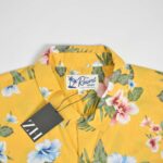 پیراهن هاوایی مردانه زرد طرح گل