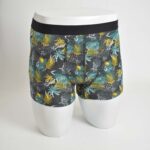 شورت مشکی طرح برگ waikiki