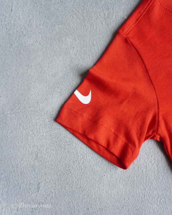 تیشرت قرمز بچه گانه Nike - Image 3