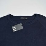 بافت یقه گرد سرمه‌ای Livergy