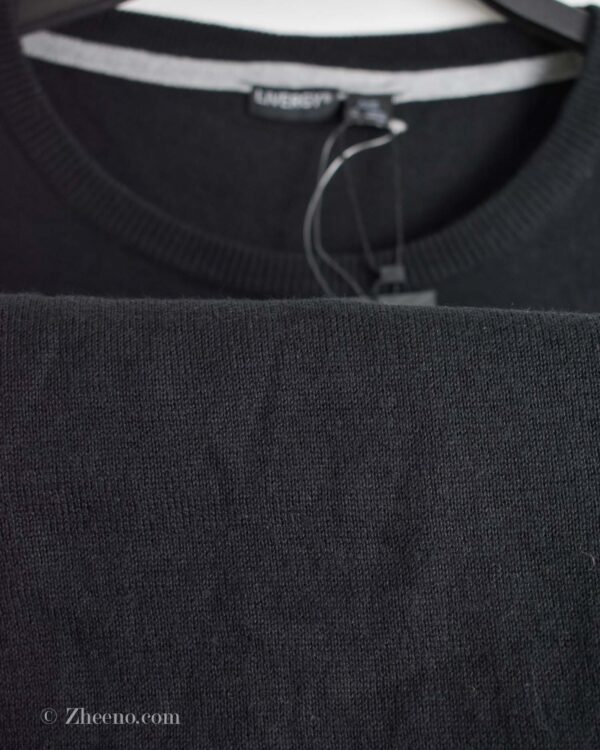 بافت یقه گرد مشکی ساده Livergy