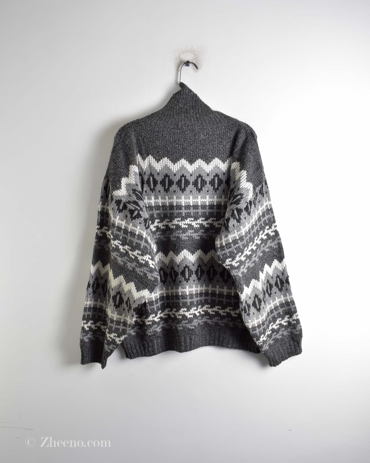 17616707773245871 بافت وینتیج Nanuk