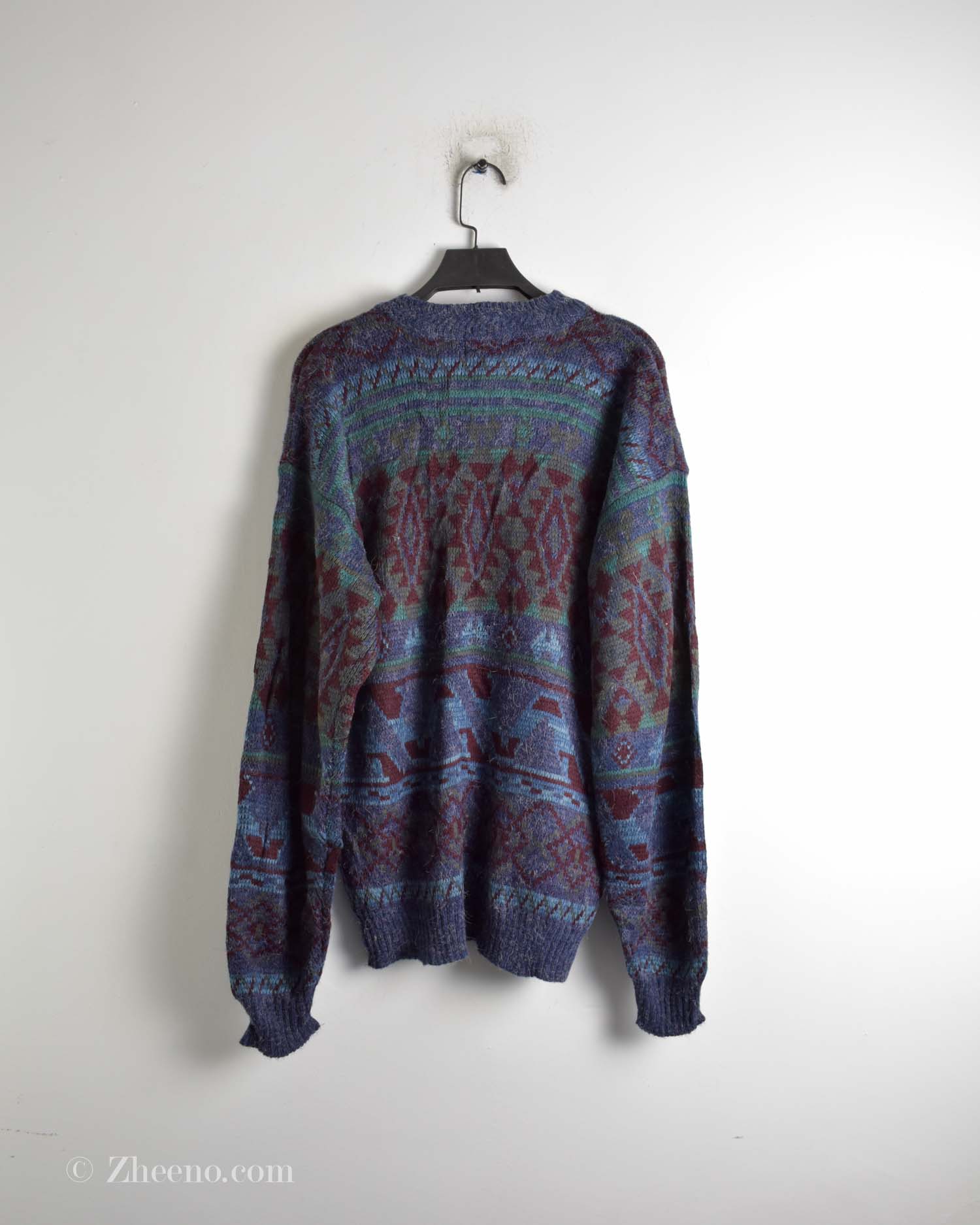 17616708574507177 بافت وینتیج The Mans Story