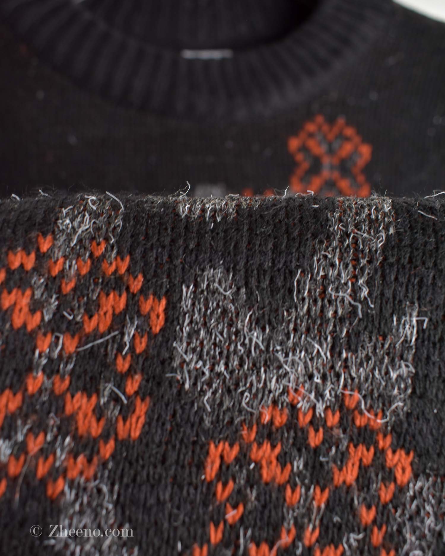 17616708607797715 بافت وینتیج Atan