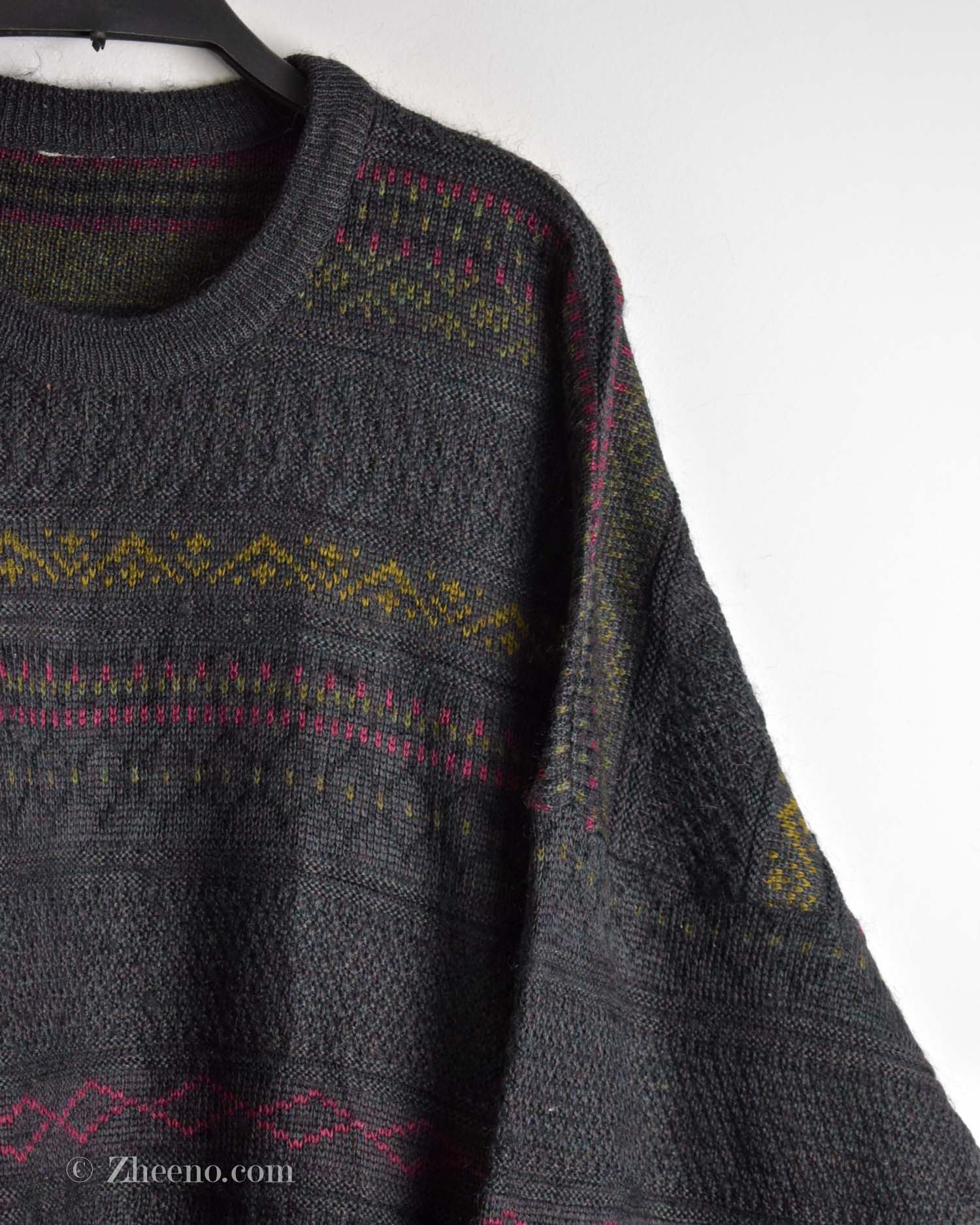 17616708864819221 بافت وینتیج نوک مدادی طرح دار