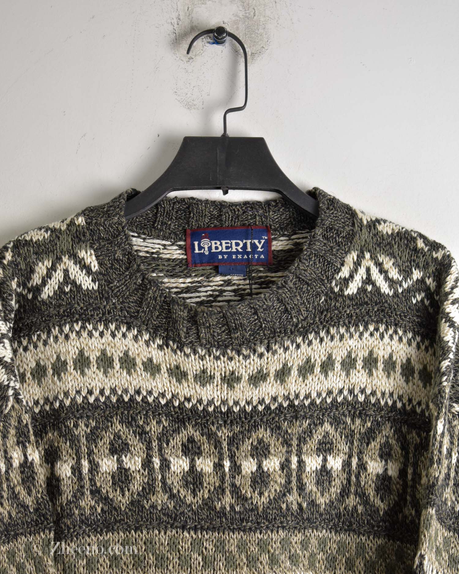 17616708930286490 بافت وینتیج طرح دار Liberty