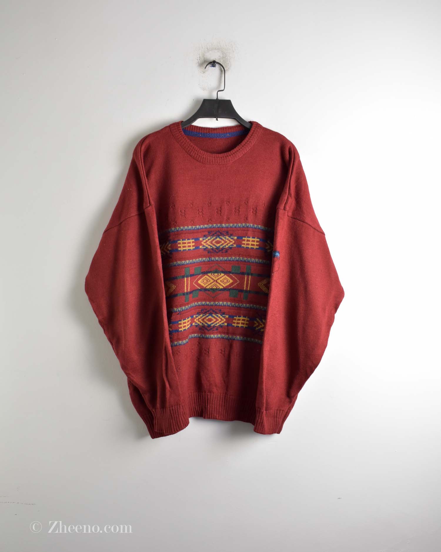 17616708978137173 بافت وینتیج قرمز طرح دار