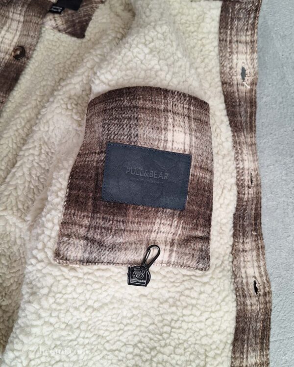 پیراهن پشمی ضخیم تو کرکی Pull&Bear - کد 9 - Image 4