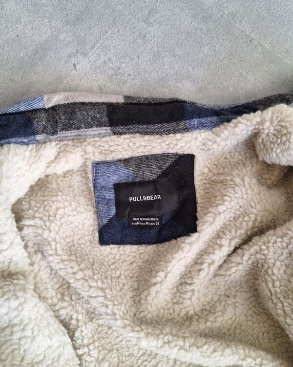 پیراهن پشمی ضخیم تو کرکی Pull&Bear - کد 8 - Image 5