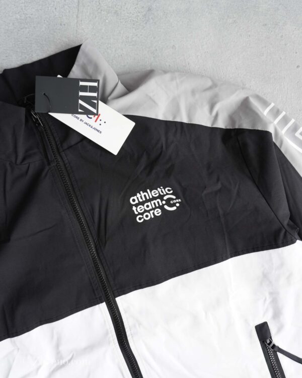 جکت بارانی چند رنگ Jack&Jones