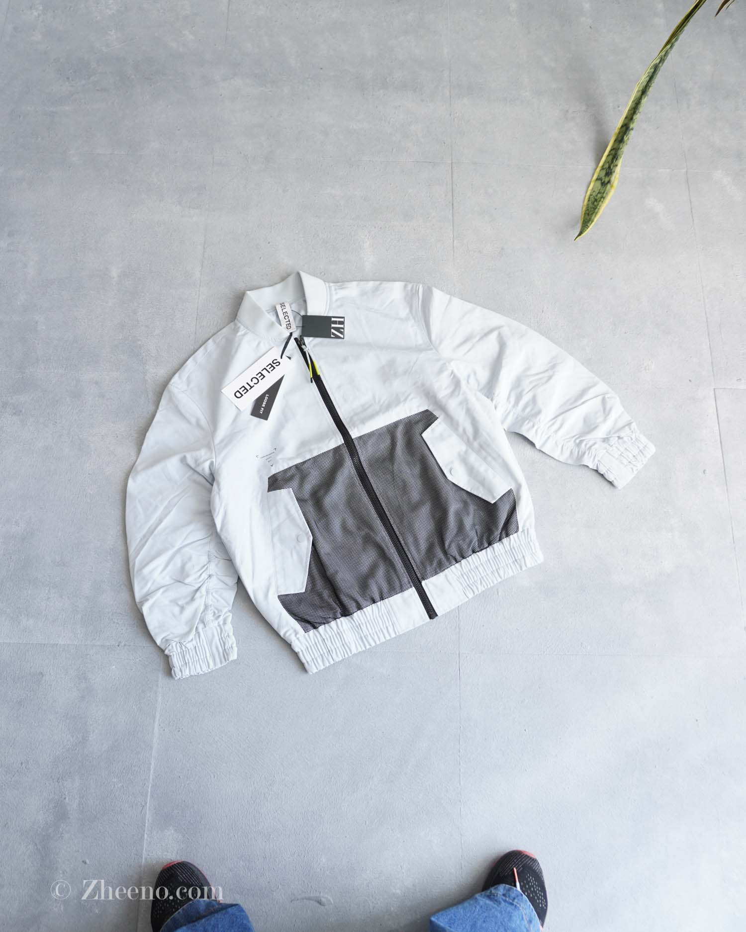 17623279577185805 بامبر جکت آبی روشن Selected