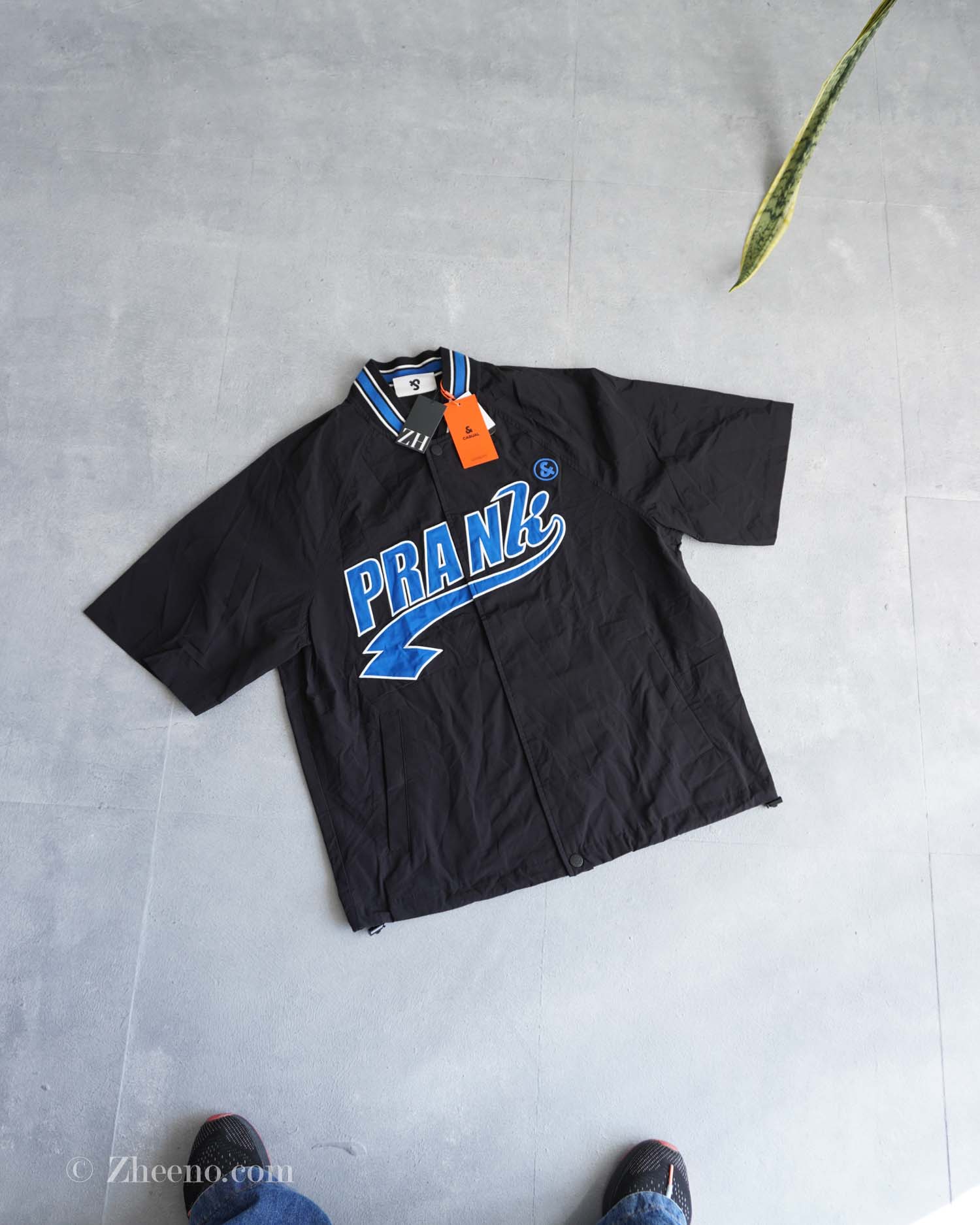 17623280435069868 جکت مشکی طرح دار آستین کوتاه Jack&Jones