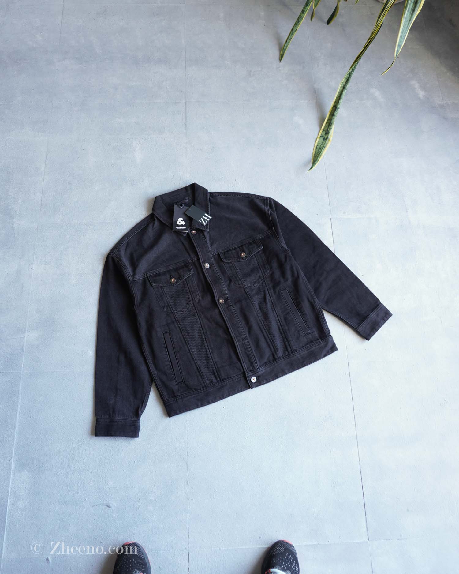 17623292992498425 جکت جین خاکستری تیره طرح دار Jack&Jones