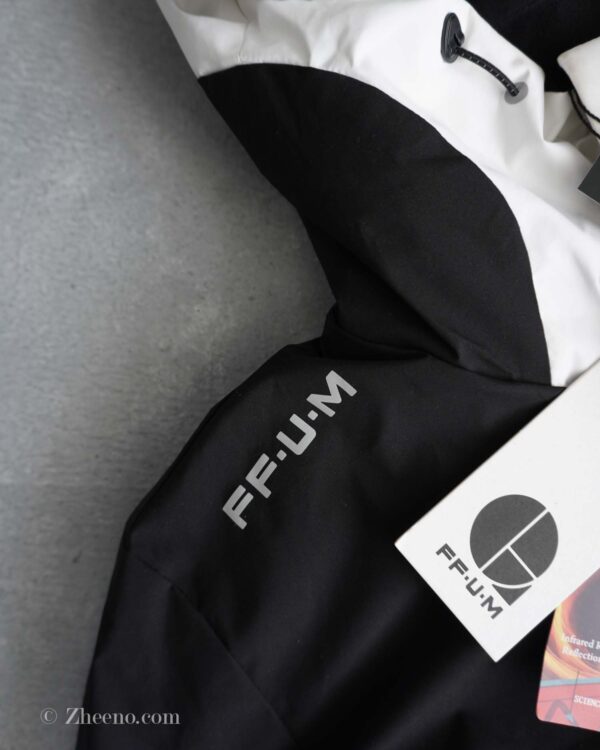 جکت کلاه دار دورنگ سفید مشکی Jack&Jones