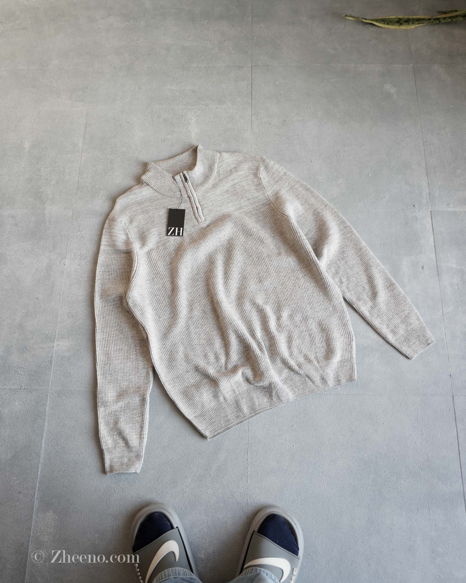 17634734751422290 نیم زیپ بافت طوسی روشن Livergy