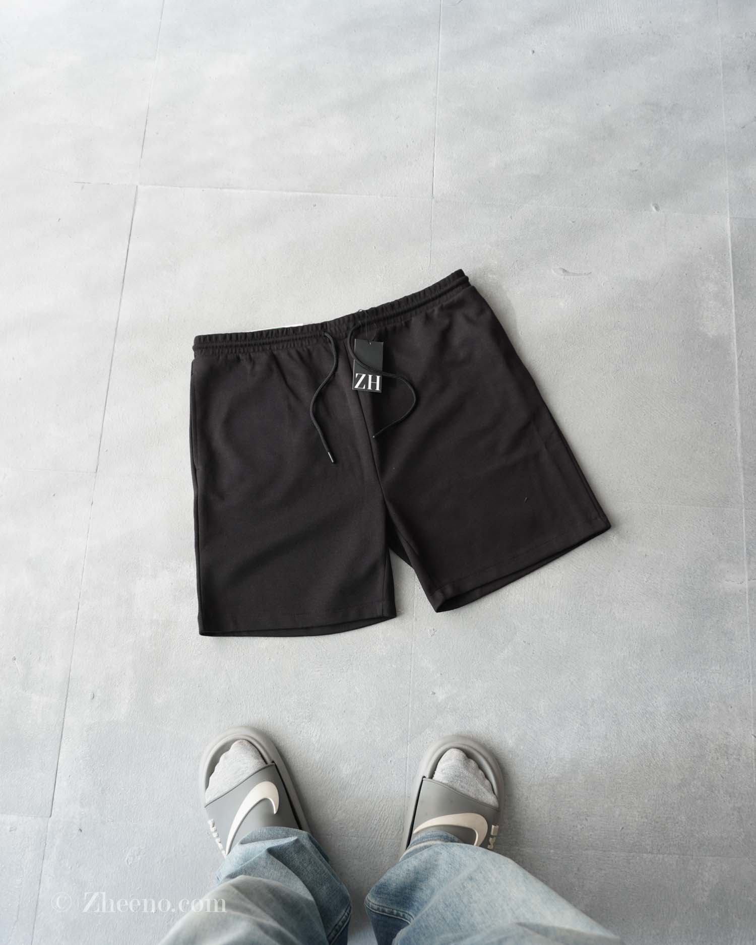 17638928195019256 شلوارک مشکی ساده Livergy