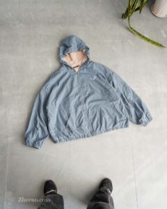 بامبر جکت آبی کلاه دار داخل خز Shein