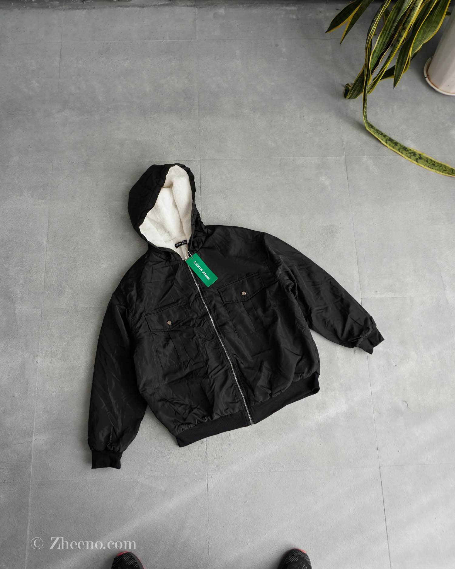 17647771112862153 بامبر جکت کلاه دار مشکی Shein