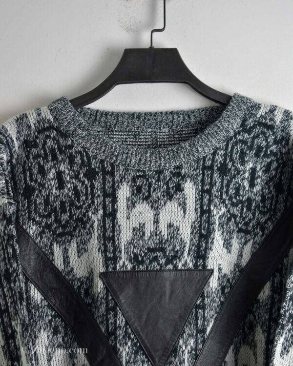 بافت وینتیج چرم دار سفید مشکی