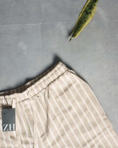 شلوارک راه راه دورنگ کرم شیری Livergy