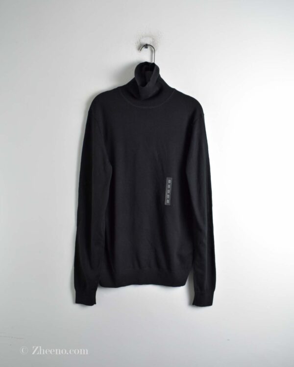 بافت یقه اسکی مشکی ساده Uni Qlo