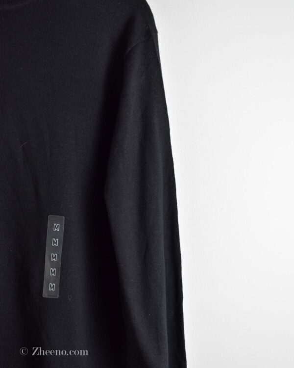 بافت یقه اسکی مشکی ساده Uni Qlo