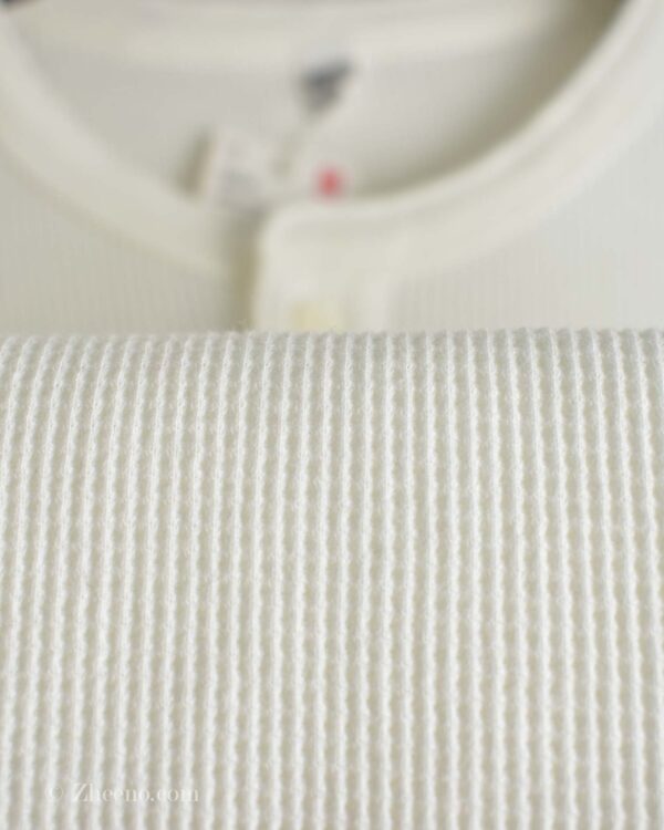 بافت ساده سفید سه دکمه Uni Qlo