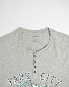 تیشرت آستین بلند طوسی طرح دار