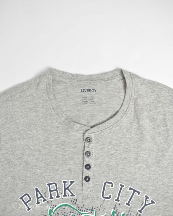 تیشرت آستین بلند طوسی طرح دار