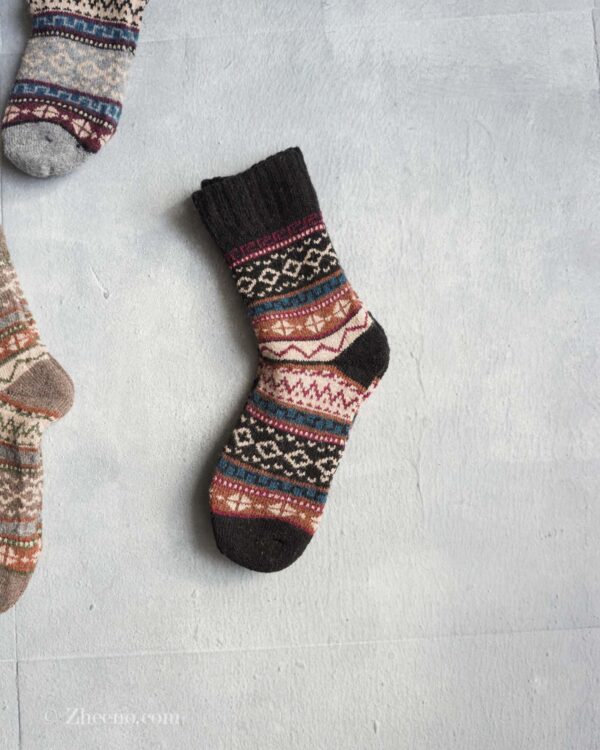 جوراب پشمی وینتیج مشکی