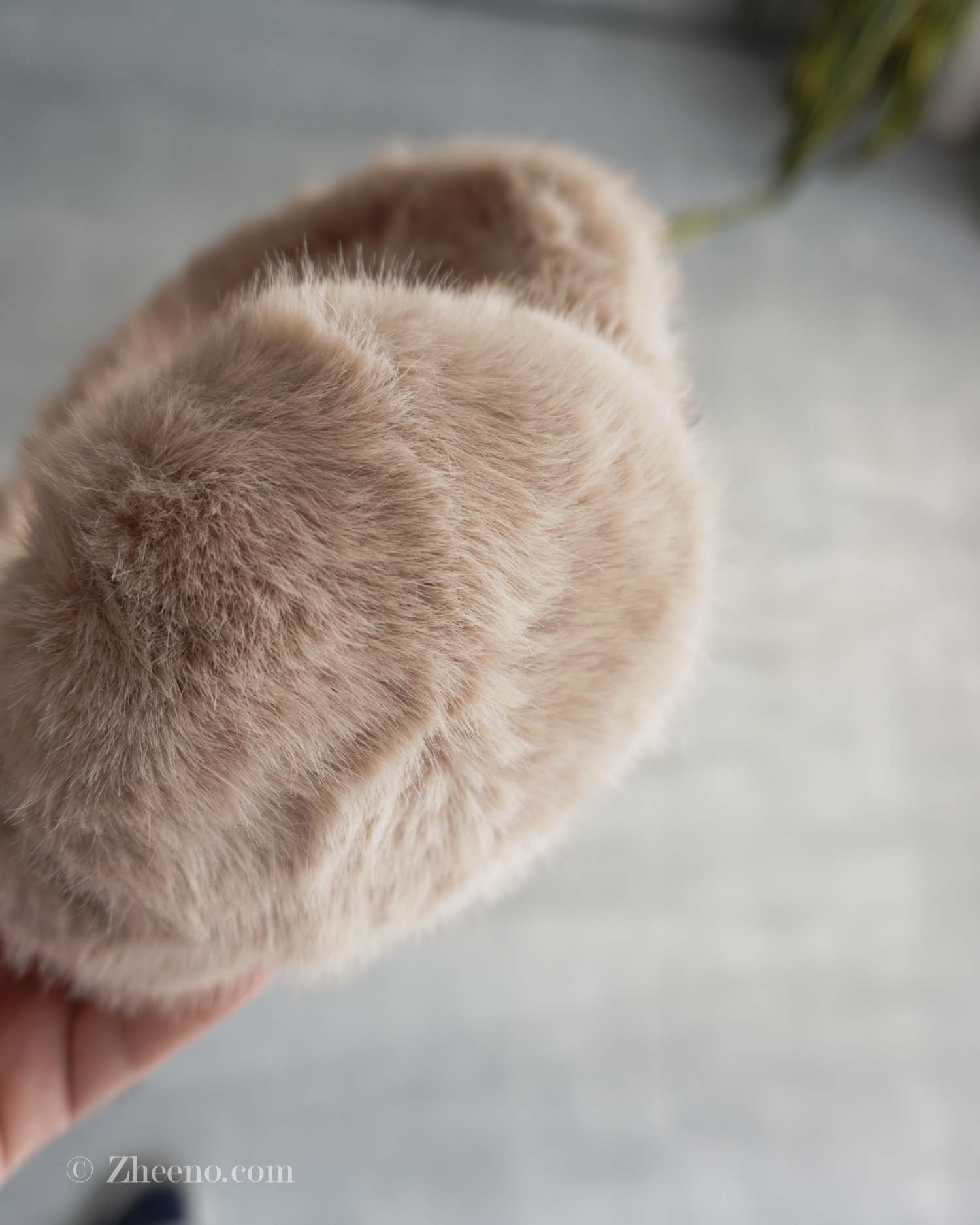 گوشگیر زمستانی ساده نسکافه ای