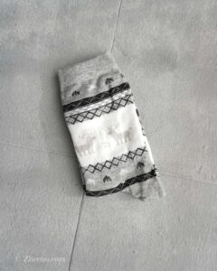 جوراب نخی طرح گوزن زنانه طوسی