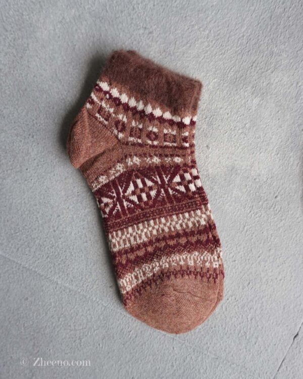 جوراب مچی پشمی زنانه طرحدار قهوه ای