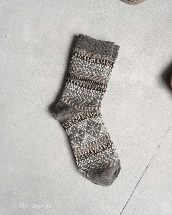 جوراب پشمی مردانه طوسی 2 طرح لوزی