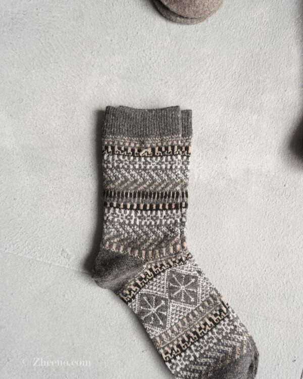 جوراب پشمی مردانه طوسی 2 طرح لوزی