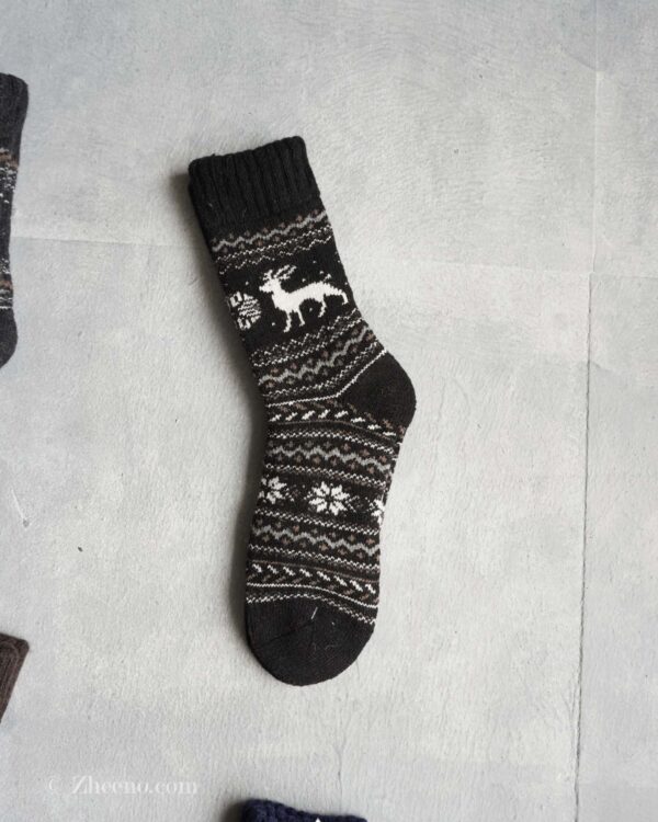 جوراب پشمی وینتیج ضخیم مشکی گوزن 2