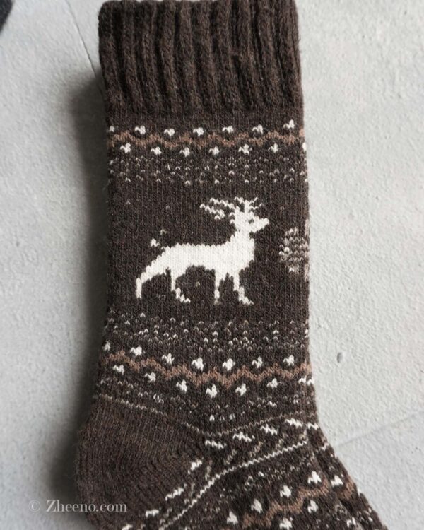 جوراب پشمی وینتیج ضخیم قهوه ای گوزن 2