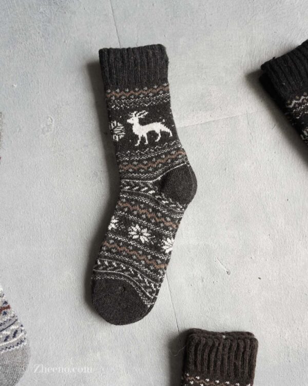 جوراب پشمی وینتیج ضخیم نوک مدادی گوزن 2