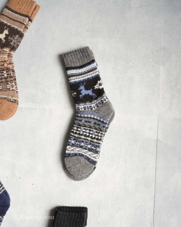 جوراب پشمی وینتیج ضخیم طوسی مشکی گوزن 3