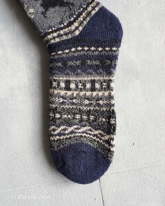 جوراب پشمی وینتیج ضخیم سرمه ای گوزن 3