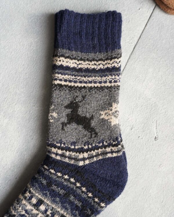 جوراب پشمی وینتیج ضخیم سرمه ای گوزن 3